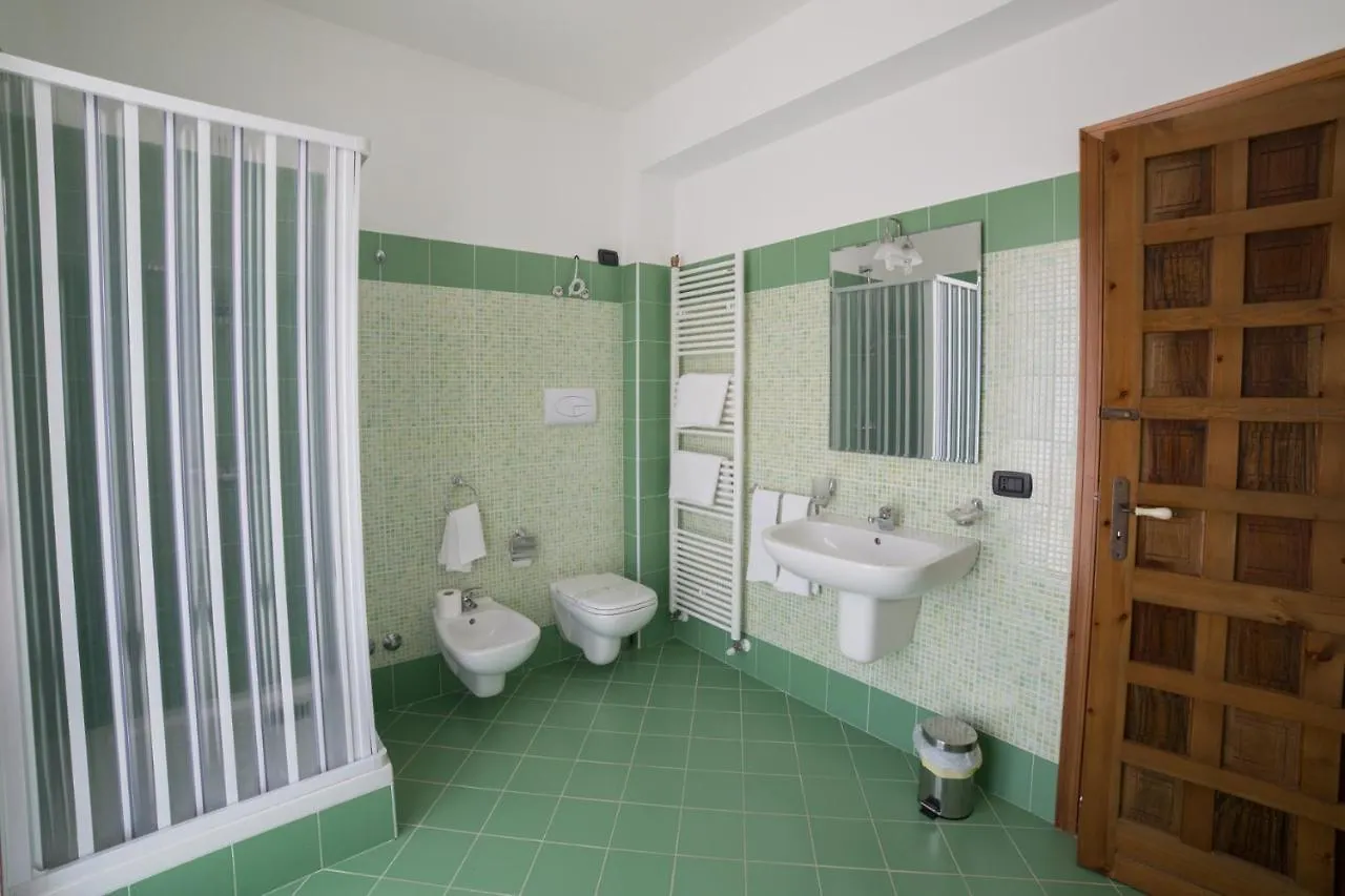 Il Diamante Bed & Breakfast Nissoria 0*,  Italy